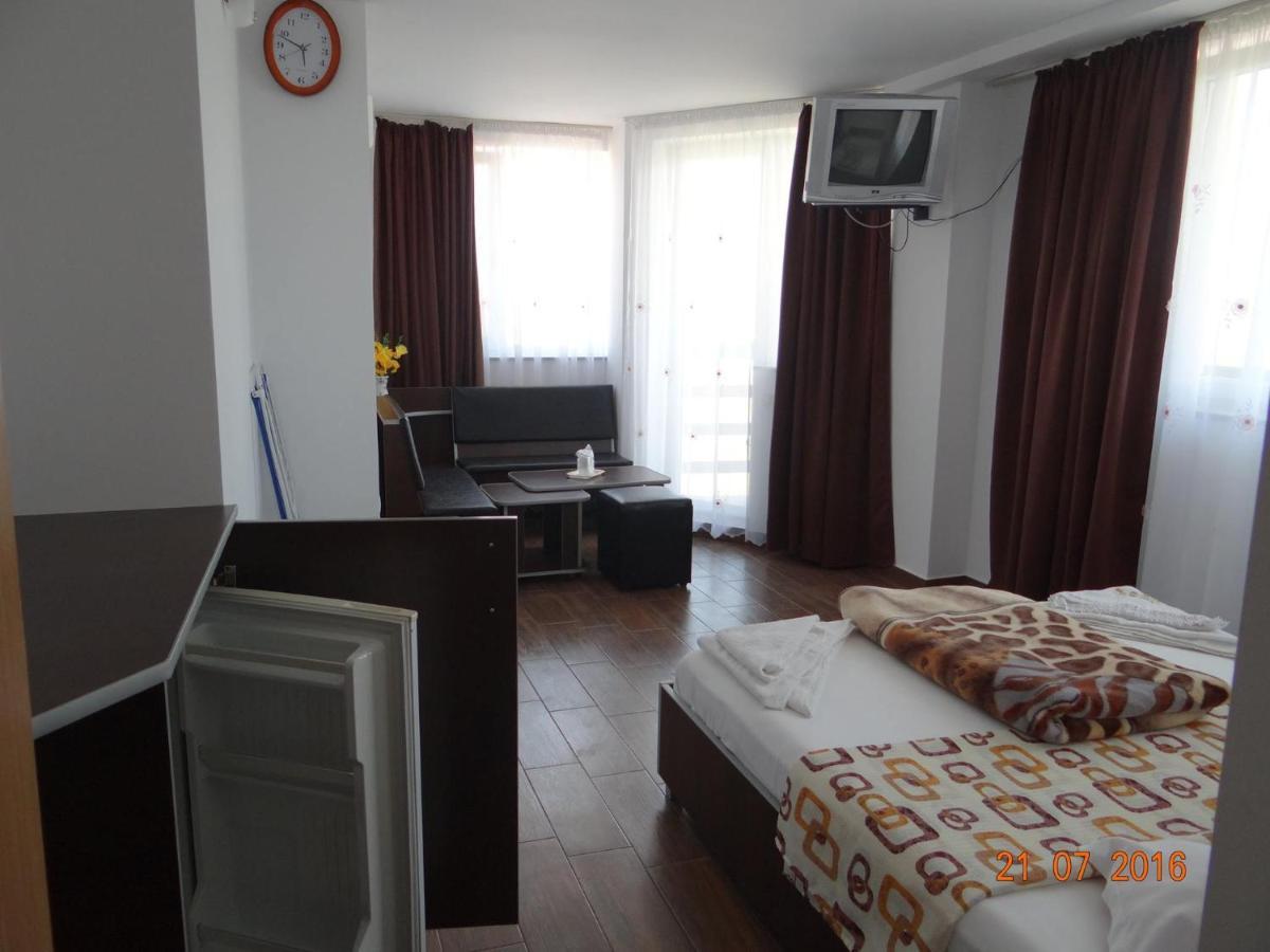 Hotel Casa Marea Neagra à Costinesti Extérieur photo