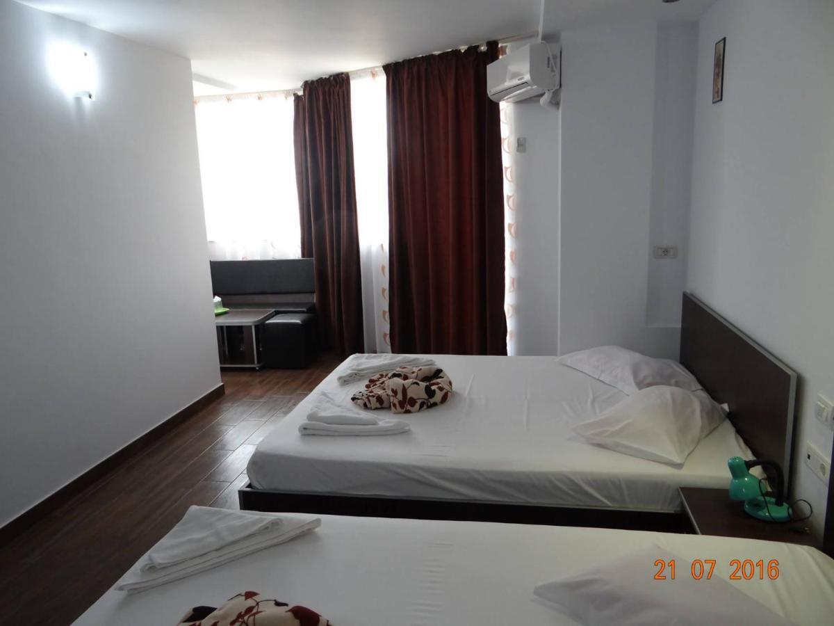 Hotel Casa Marea Neagra à Costinesti Extérieur photo