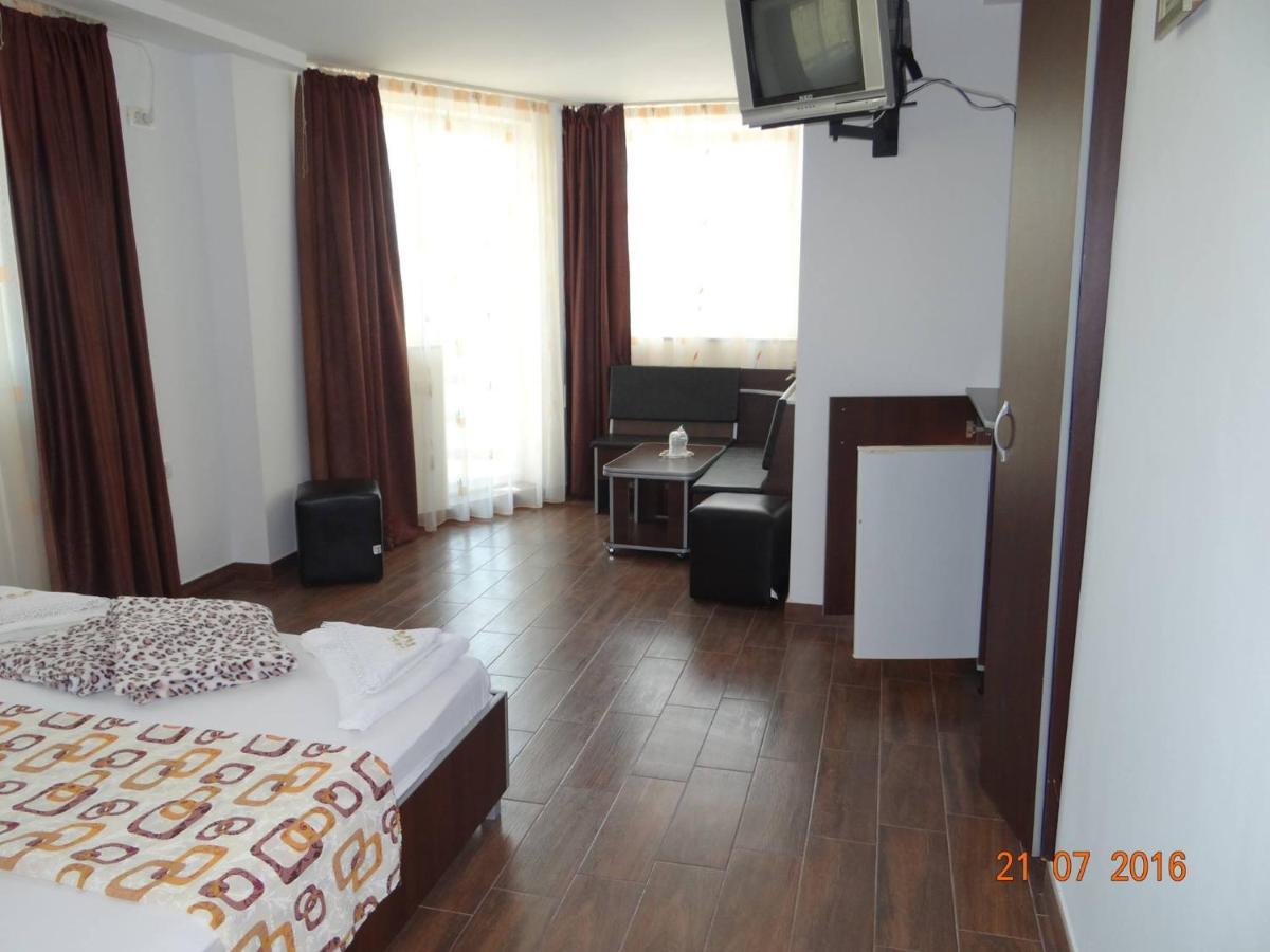 Hotel Casa Marea Neagra à Costinesti Extérieur photo